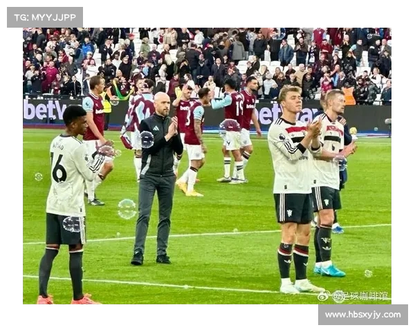 滕哈格要求曼联再引进四五名球员 罗尔费斯称他比阿隆索更直言不讳 滕哈格要求曼联再引进四五名球员 罗尔费斯称他比阿隆索更直言不讳