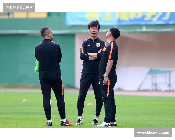 李霄鹏表示球队比赛节奏正常 期待呈现精彩比赛表现 李霄鹏表示球队比赛节奏正常 期待呈现精彩比赛表现